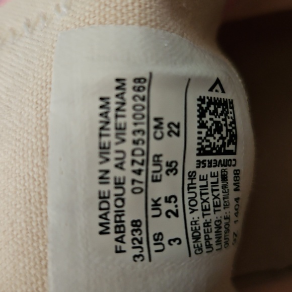 Converse All Star Sneakers - Picture 8 of 8